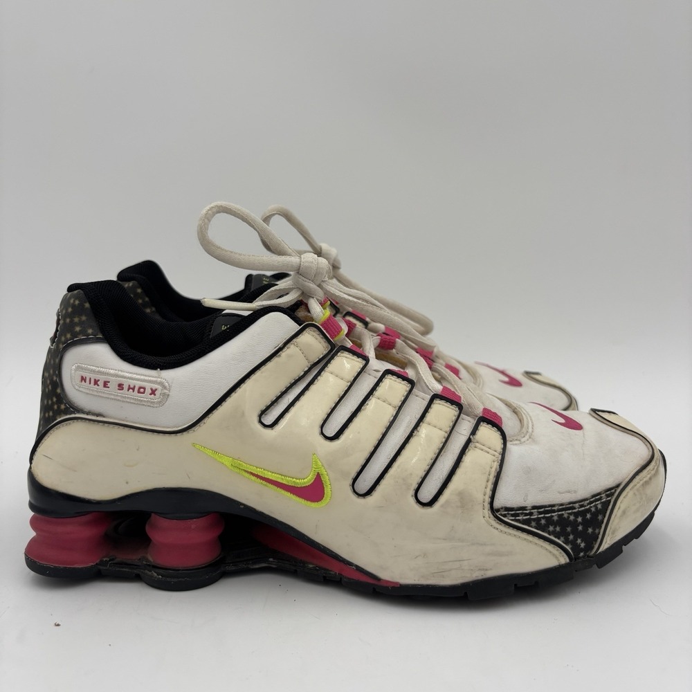 Nike Shox Sneakers Women's Size 4.5Y Vintage Retro Y2K White Pink Shoes
